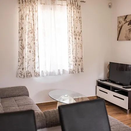 Апартаменты Annamaria *